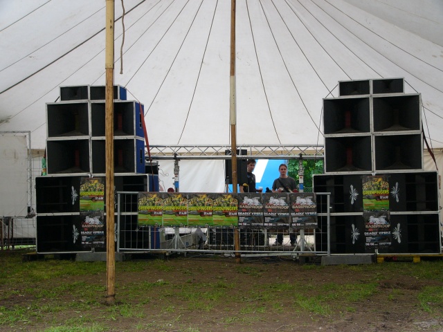 dnb stage